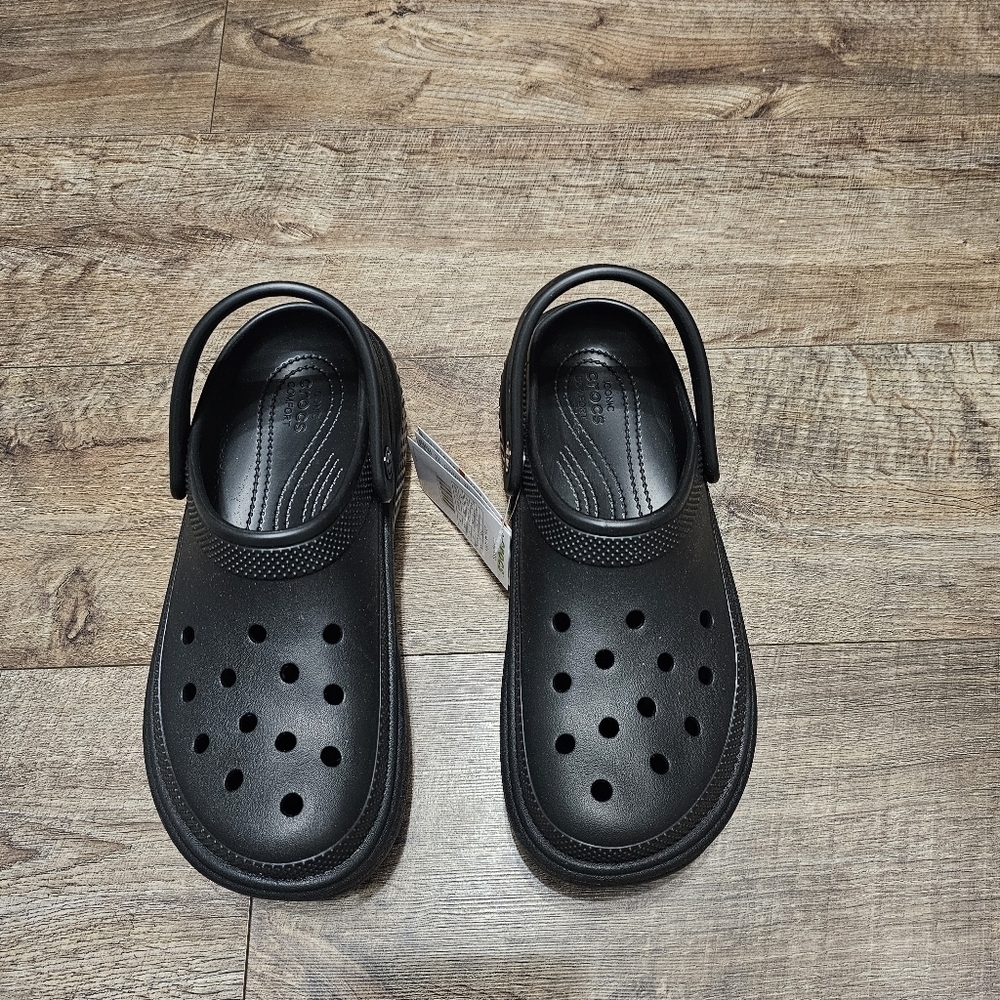 Crocs Dual Comfort sandals women's size 10